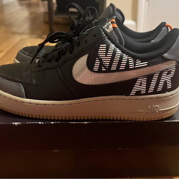 Men’s Air Force  1 “07” LV8 2 Black / Wolf Grey Size 8 - Picture 2 of 8